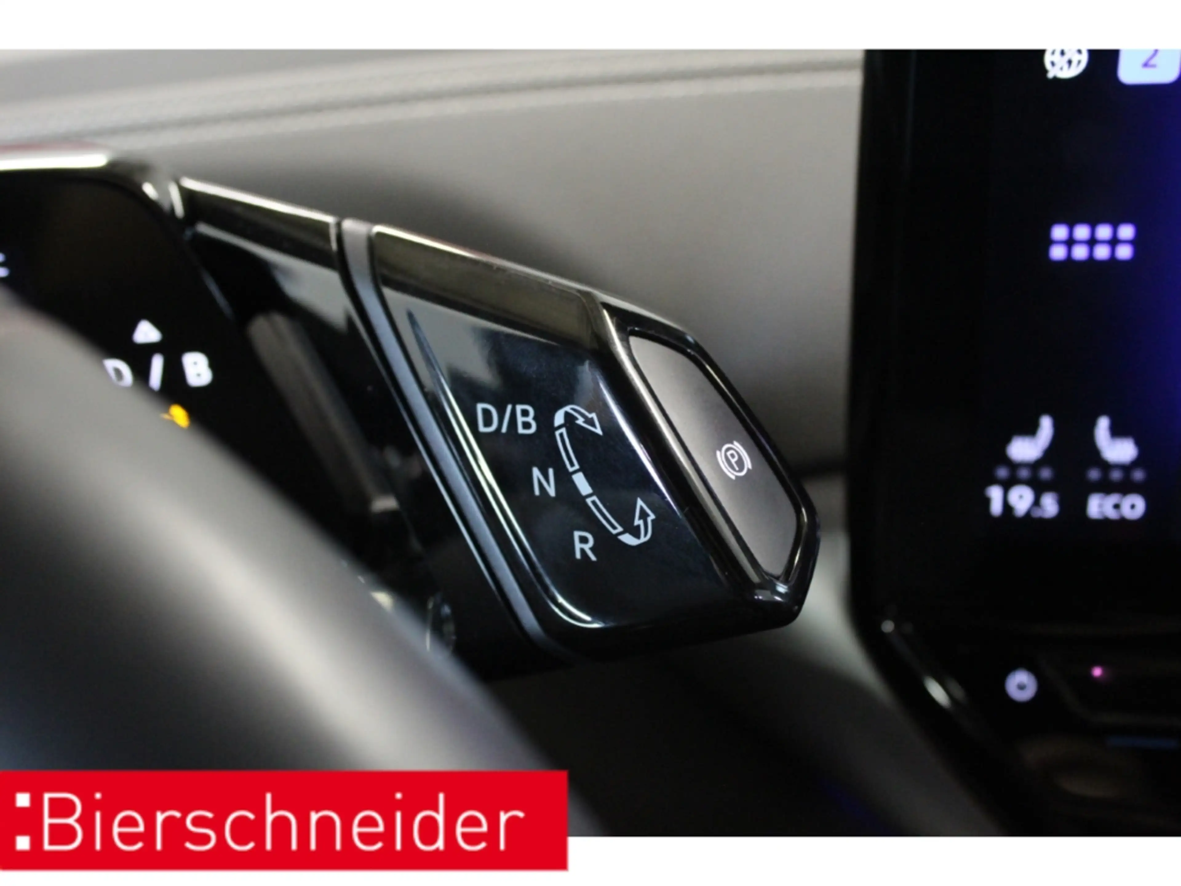 Volkswagen ID.5 Pro Perf. 21 MATRIX AHK 360 KAMERA — photo 9