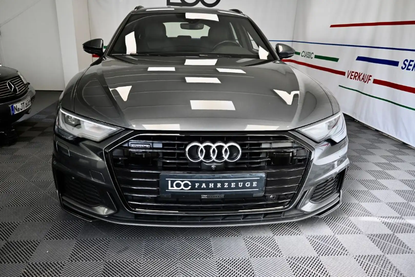 Audi A6 Avant 50 TDI quattro tiptronic S line Grijs - 2