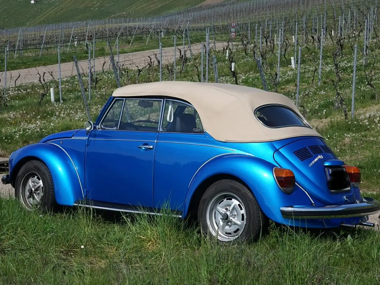 Volkswagen Käfer Cabrio 1303 LS, foto 3
