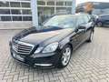 Mercedes-Benz E 220 CDI BlueEfficiency Avantgarde Schwarz - thumbnail 2