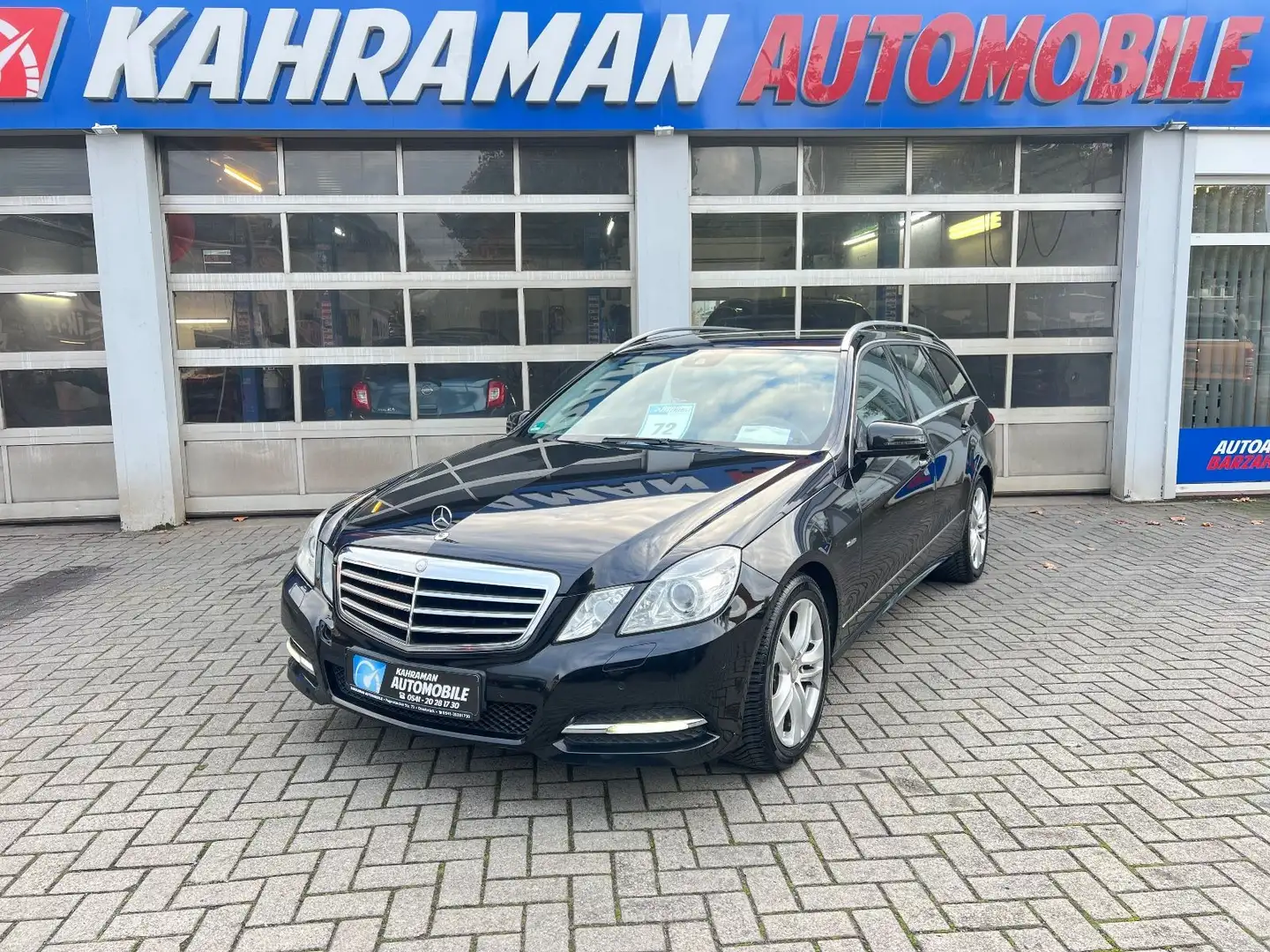 Mercedes-Benz E 220 CDI BlueEfficiency Avantgarde Noir - 1