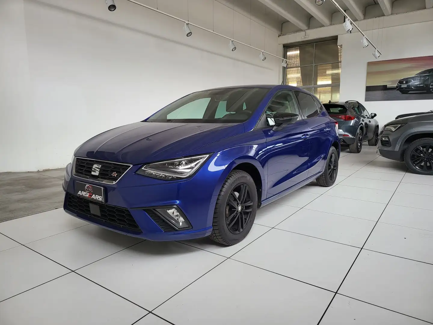 SEAT Ibiza Ibiza V 2017 1.0 tgi FR 90cv Bleu - 1