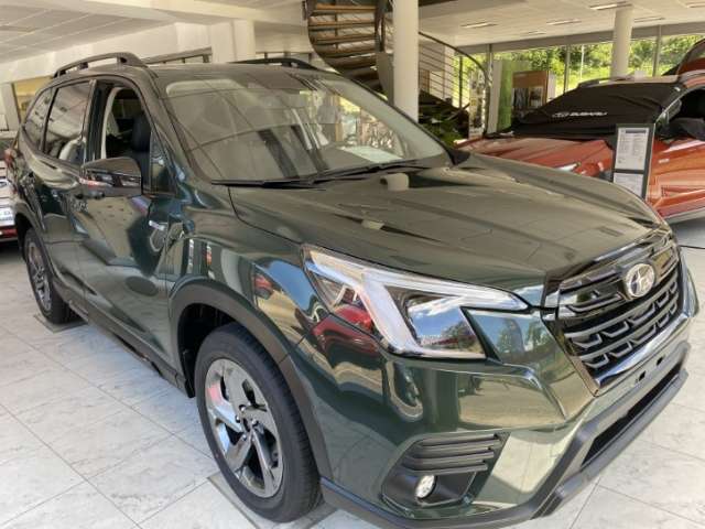 Subaru Forester 2.0ie Edition Black Platinum 8-fach bereift AHK-ab