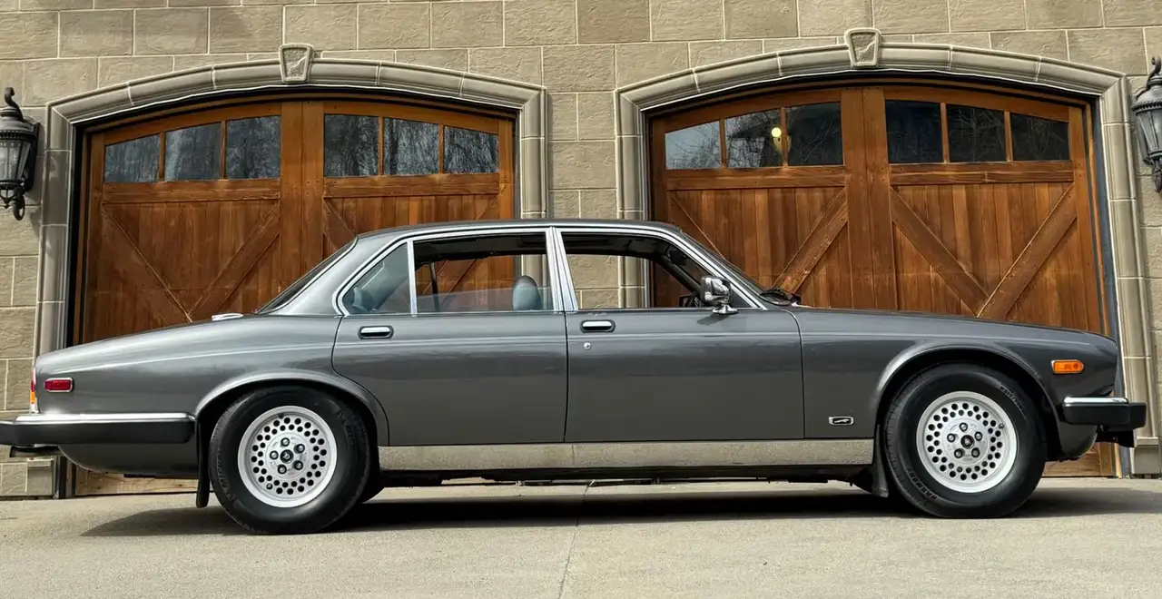 Jaguar XJ12, 1.Hand, 55.200 km, 3 Jahre Garantie, foto 3