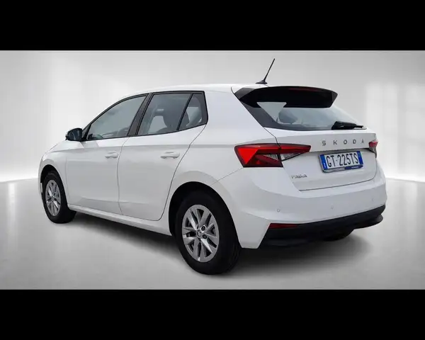 Skoda Fabia view 2