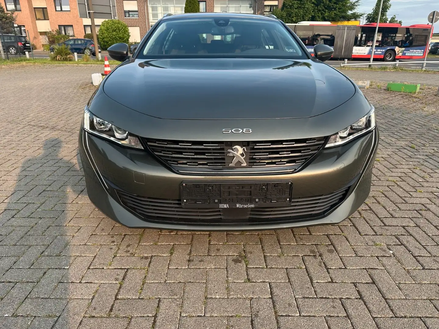Peugeot 508 SW Active Grau - 2