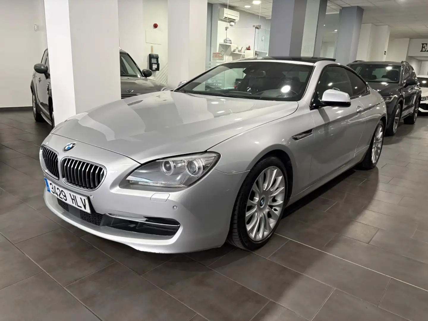 BMW 640 640iA Coupé Gris - 1