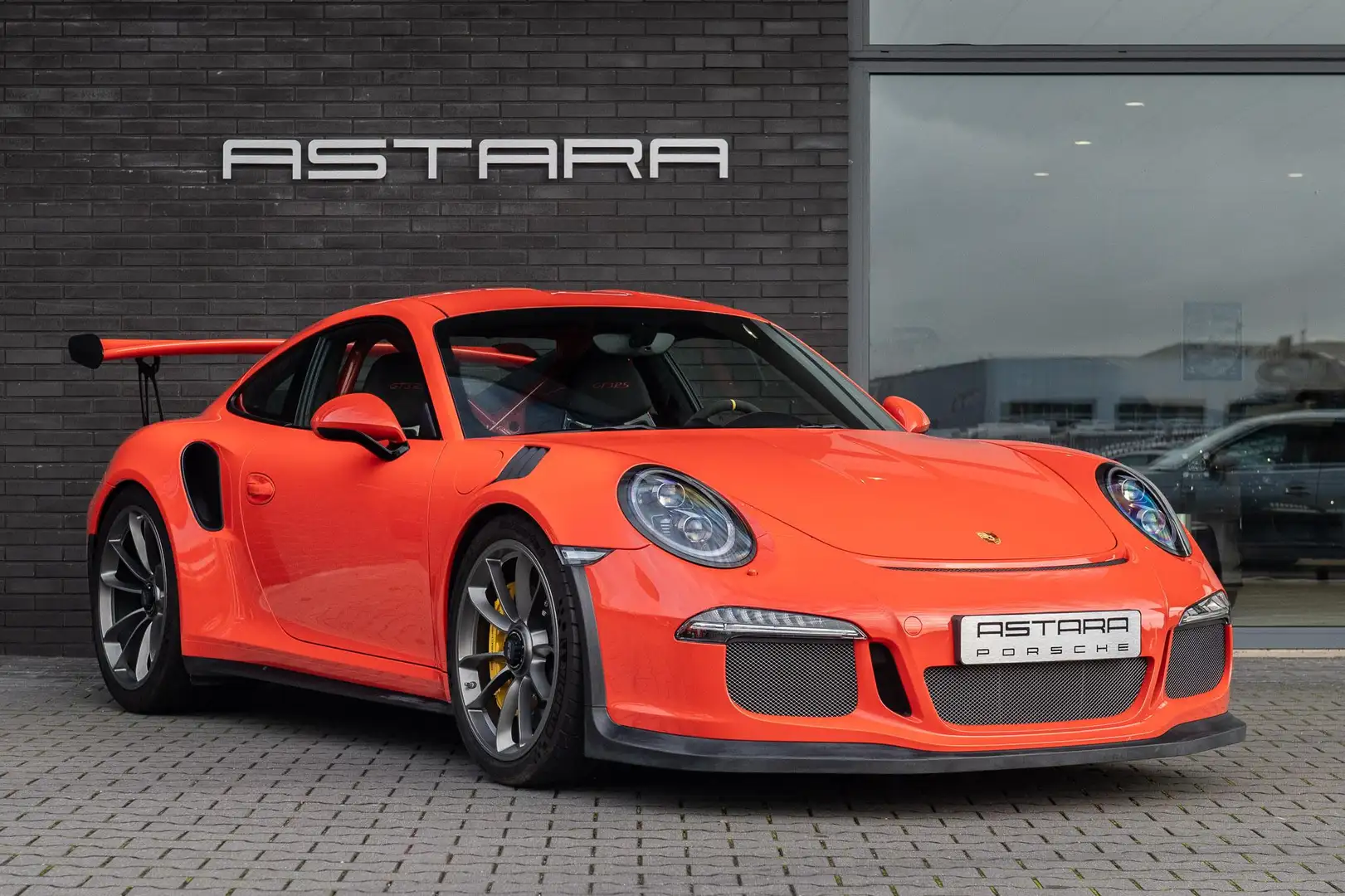 Porsche 991 4.0 GT3 RS | PCCB | Neuslift Oranje - 1
