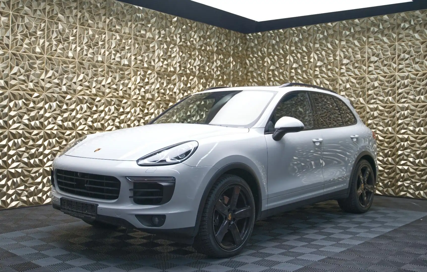 Porsche Cayenne Diesel|PANO|18-Wege|LEDER|21"|360|ACC| Blanc - 1