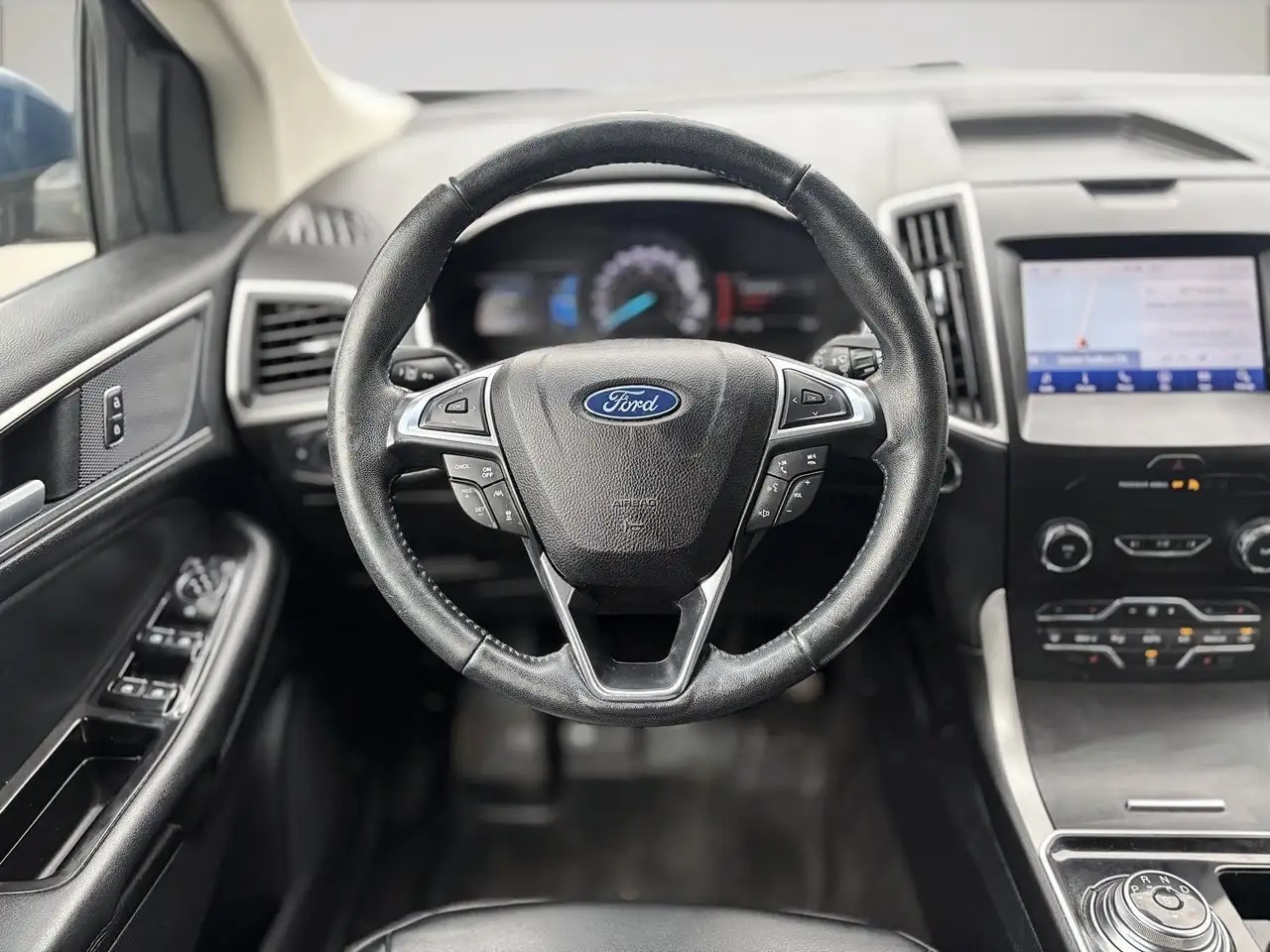 Ford Edge photo Ford Edge