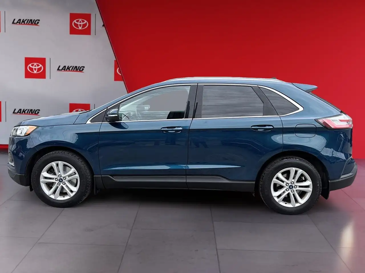 Ford Edge photo Ford Edge