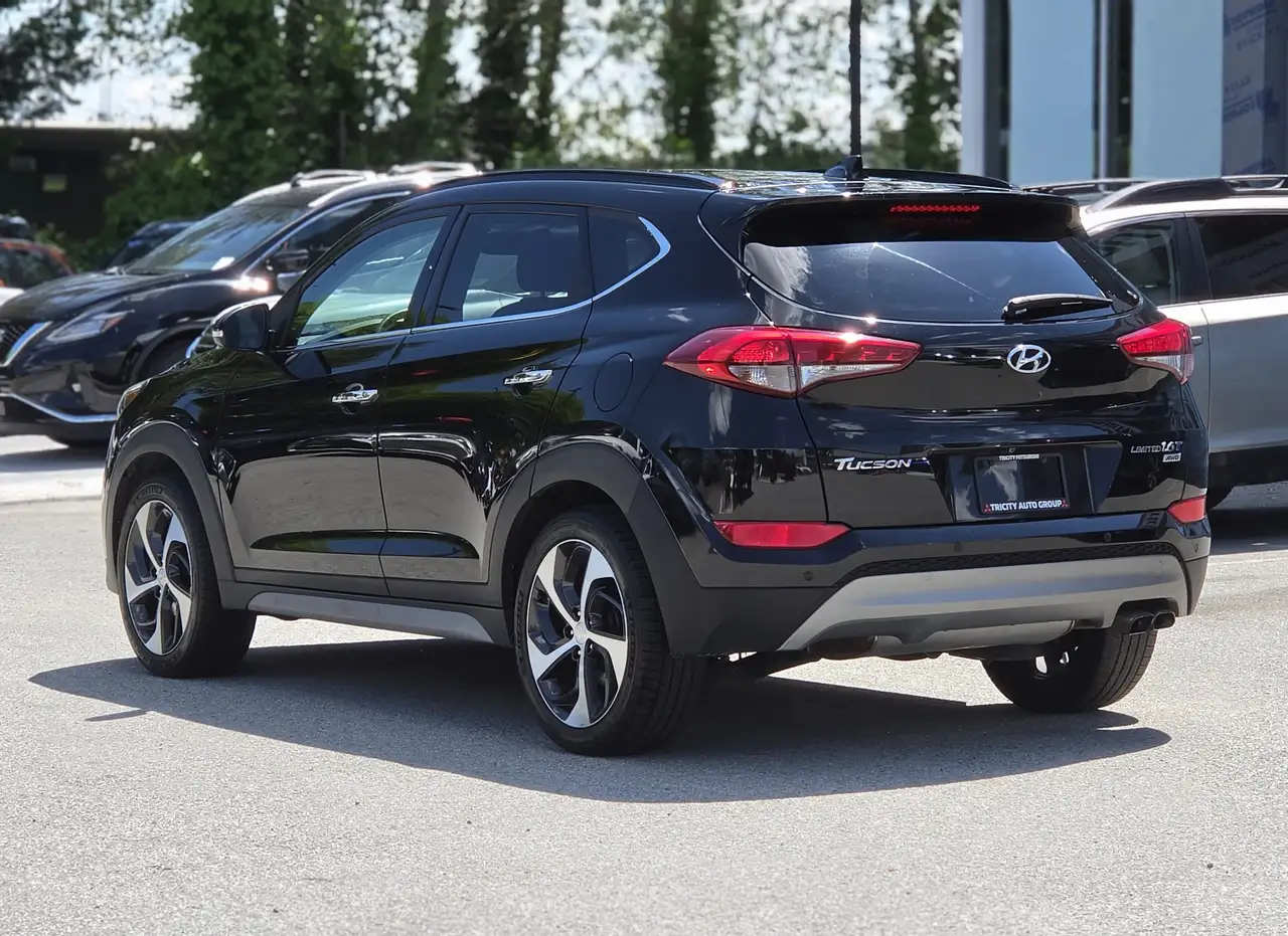 Hyundai TUCSON снимка Hyundai TUCSON