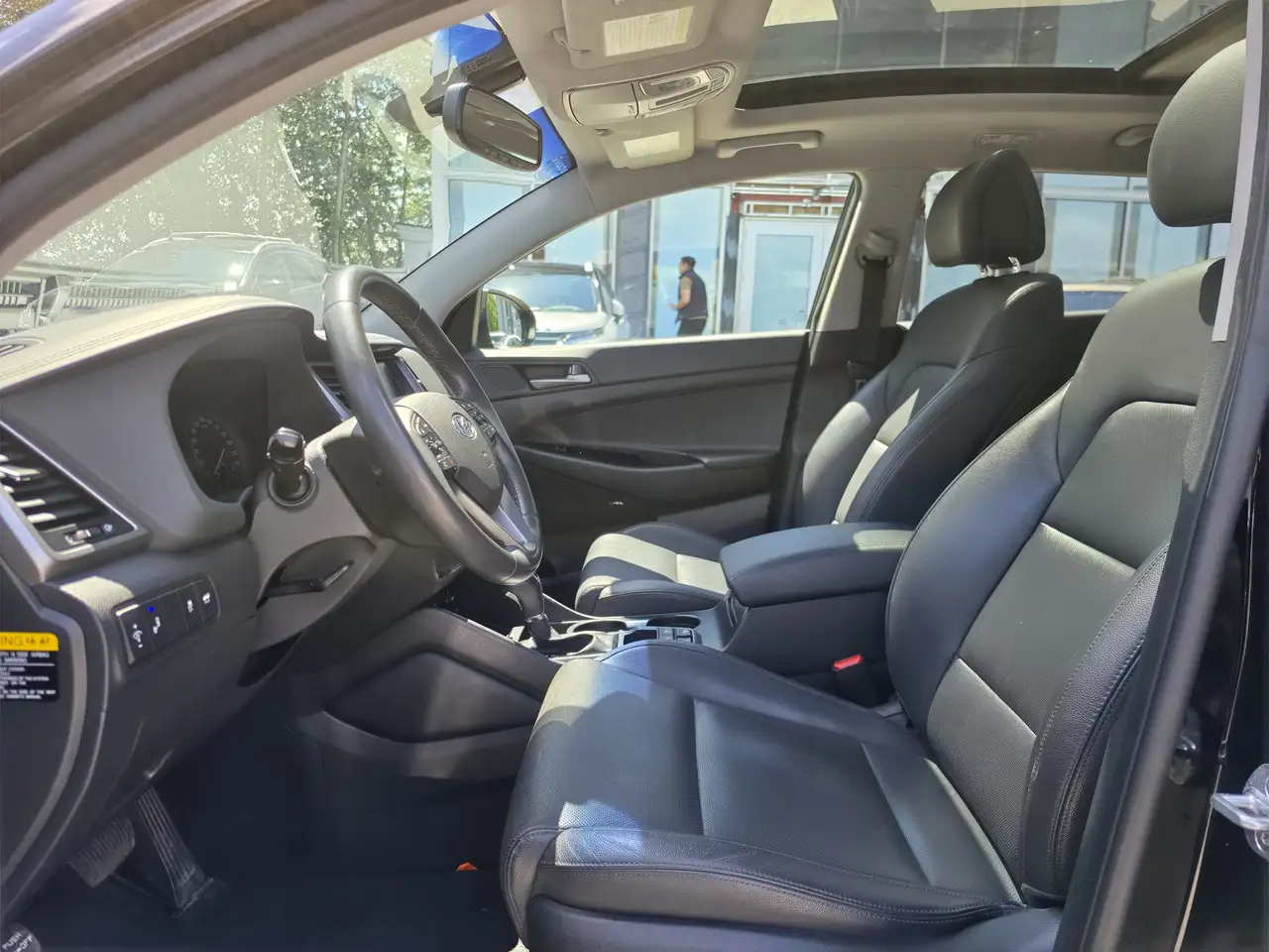 Hyundai TUCSON снимка Hyundai TUCSON