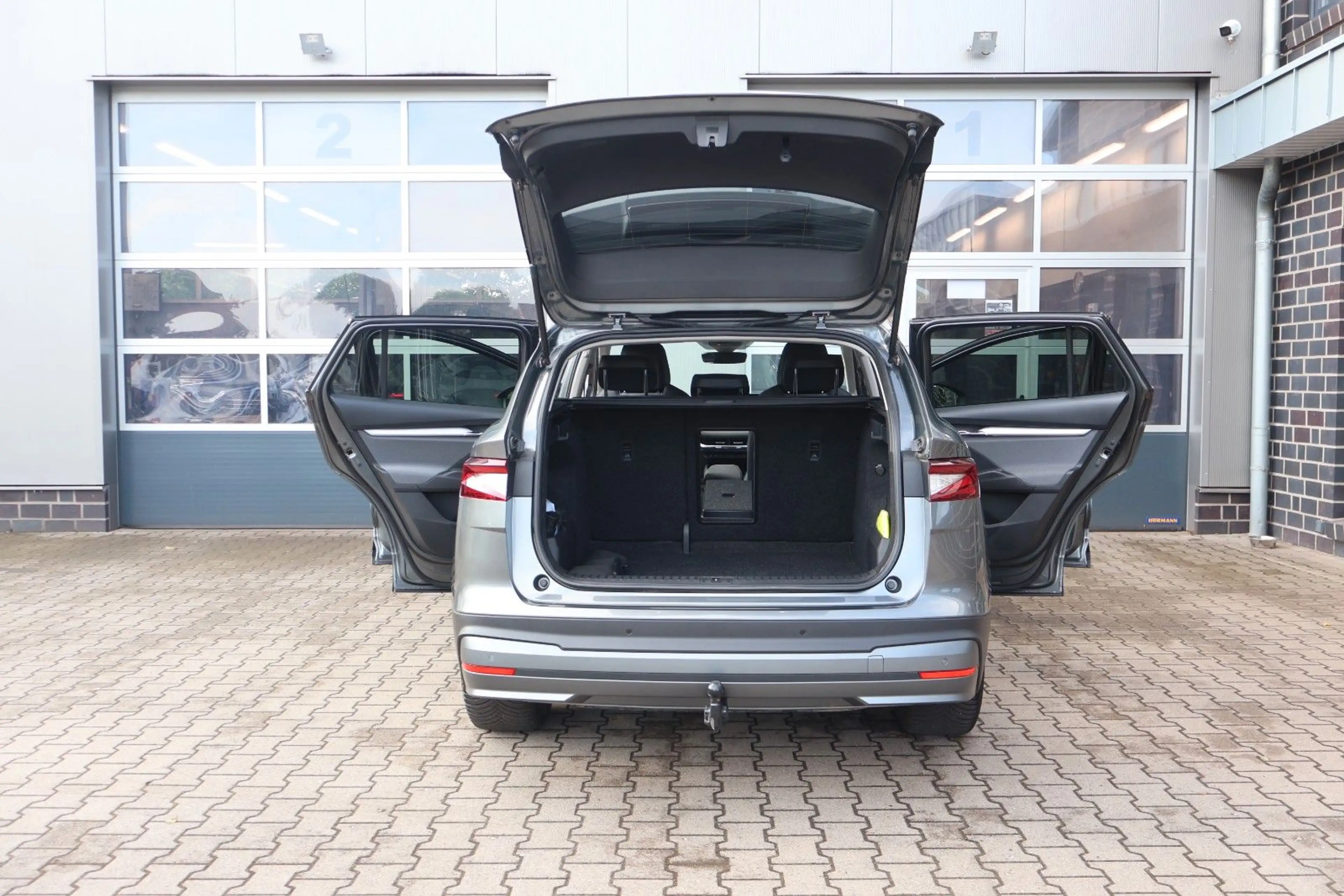 Skoda Enyaq 85 x Loft AHK /Kamera/LED/Allwetterreifen — photo 44