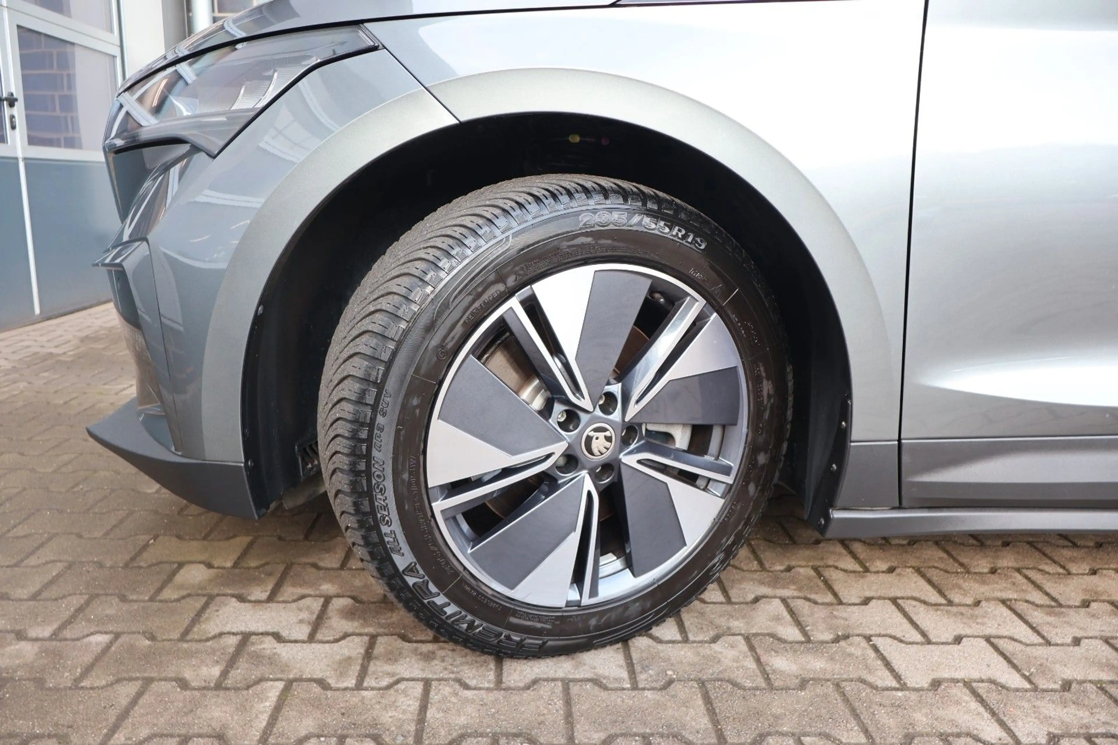 Skoda Enyaq 85 x Loft AHK /Kamera/LED/Allwetterreifen — photo 42
