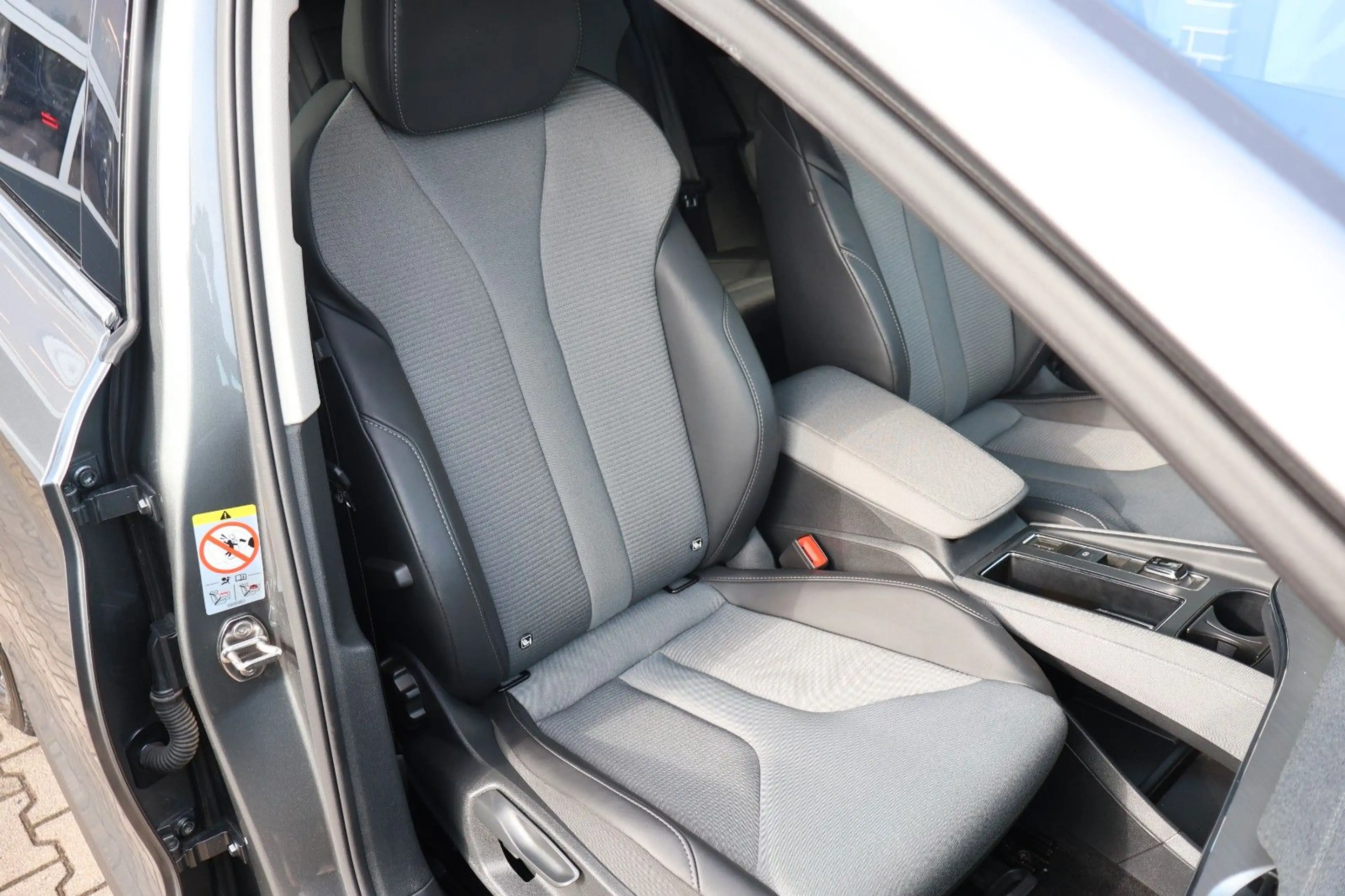 Skoda Enyaq 85 x Loft AHK /Kamera/LED/Allwetterreifen — photo 9