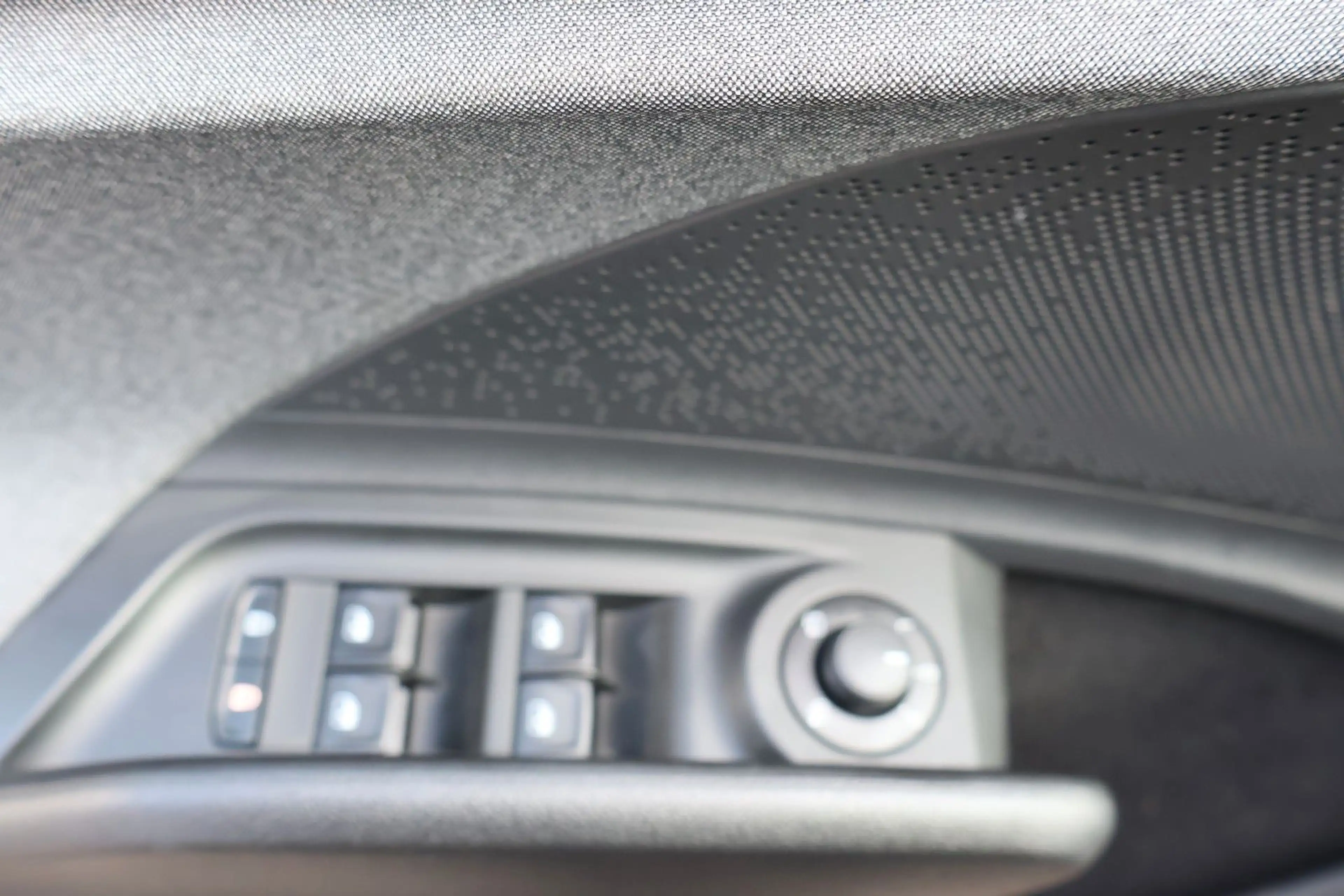 Skoda Enyaq 85 x Loft AHK /Kamera/LED/Allwetterreifen — photo 17
