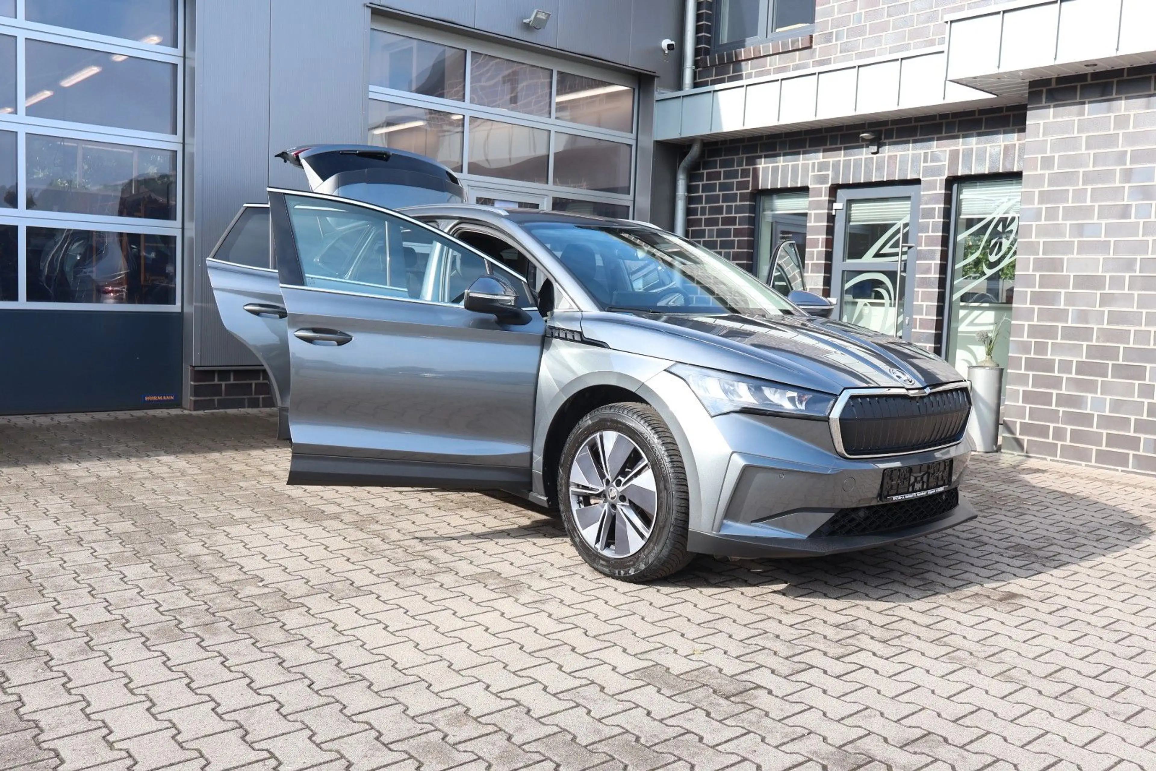 Skoda Enyaq 85 x Loft AHK /Kamera/LED/Allwetterreifen — photo 13