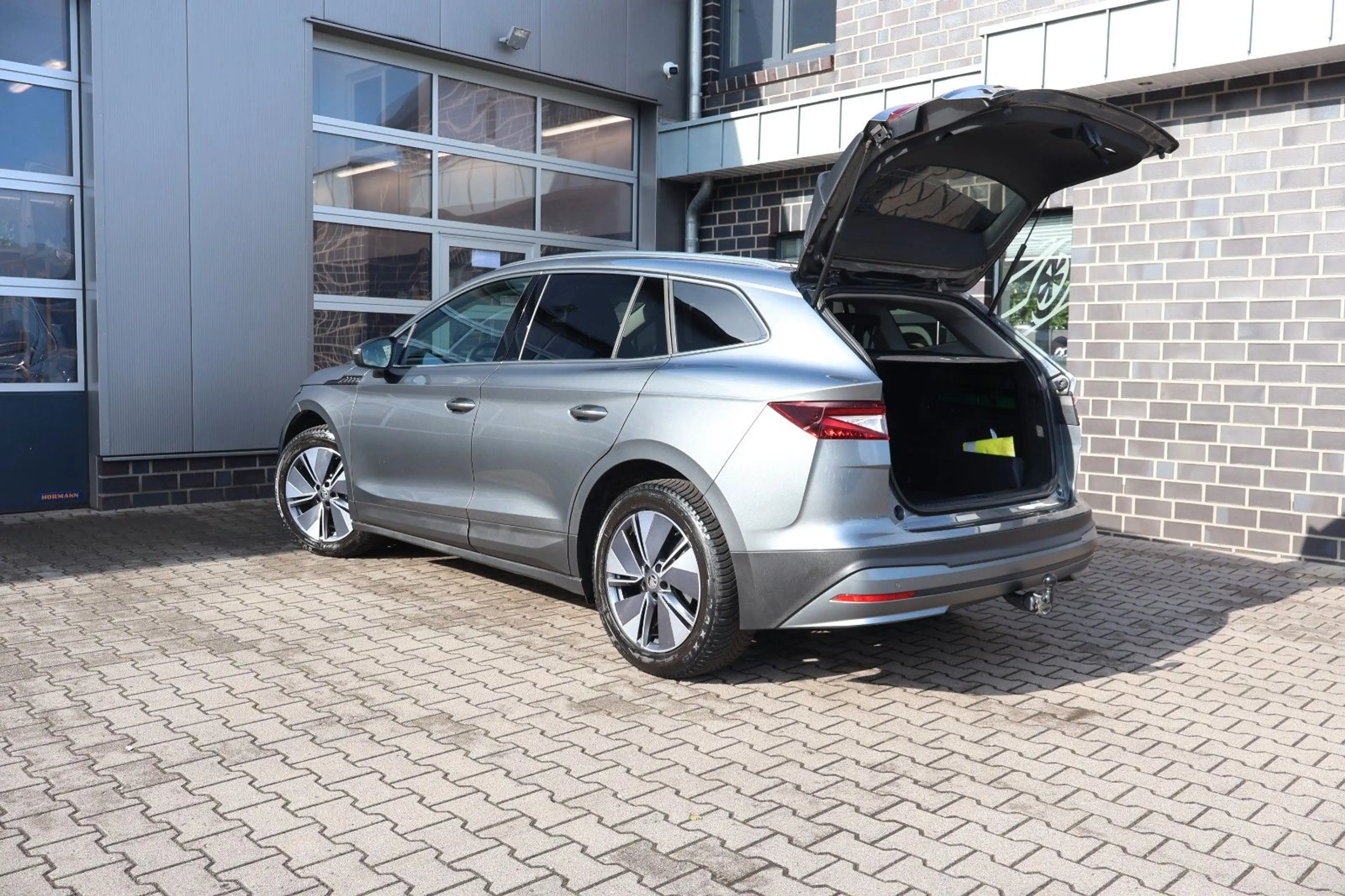 Skoda Enyaq 85 x Loft AHK /Kamera/LED/Allwetterreifen — photo 34