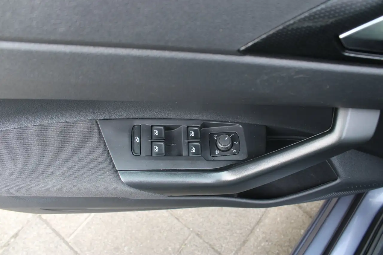 Volkswagen Polo 1.0 TSI Life Business Airco Carplay Adaptiev, миниатюра 16