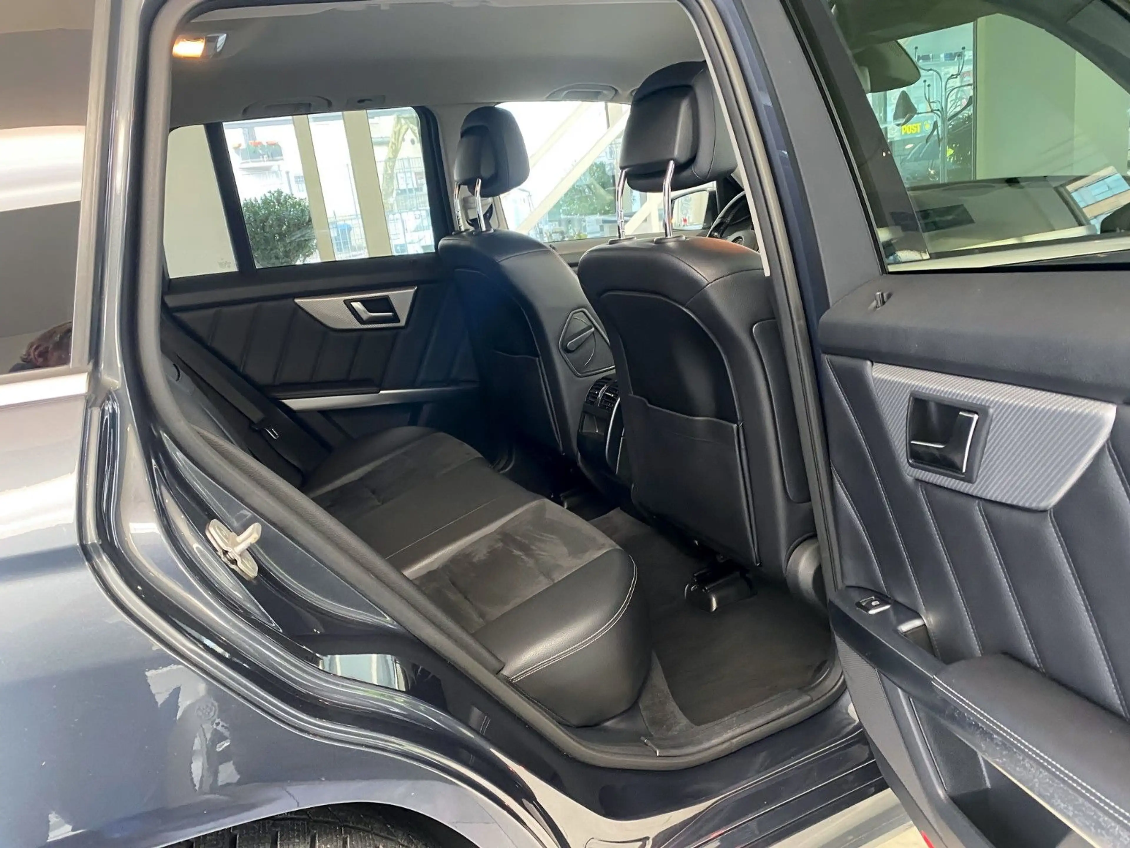Mercedes-Benz GLK 250 CDI 4M/AMG/ACC/TW/Spur/AHK/2H — photo 10