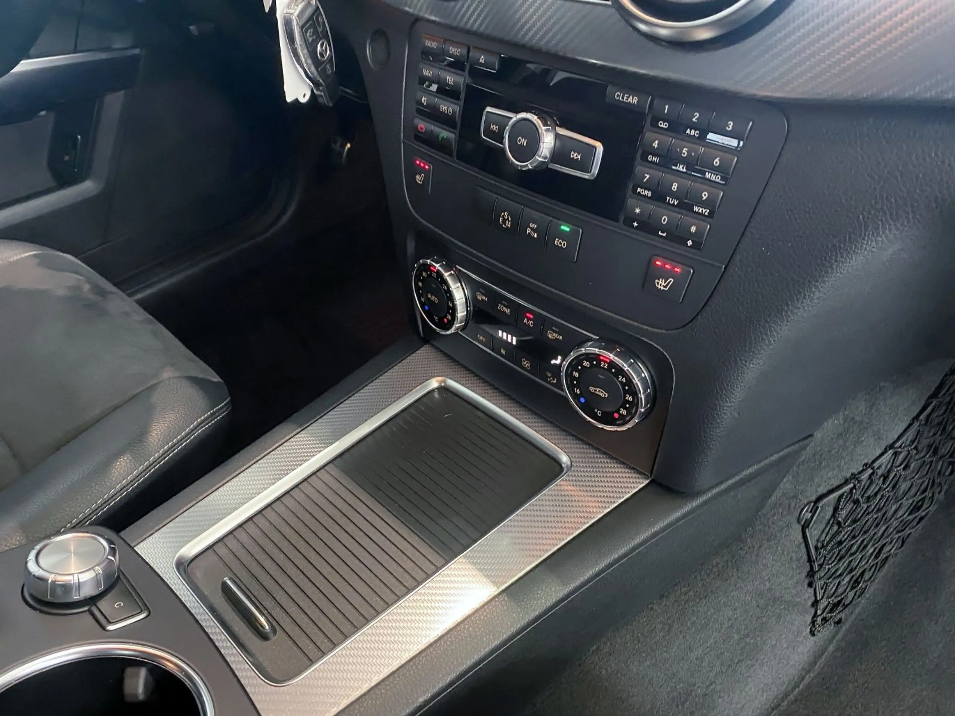 Mercedes-Benz GLK 250 CDI 4M/AMG/ACC/TW/Spur/AHK/2H — photo 14