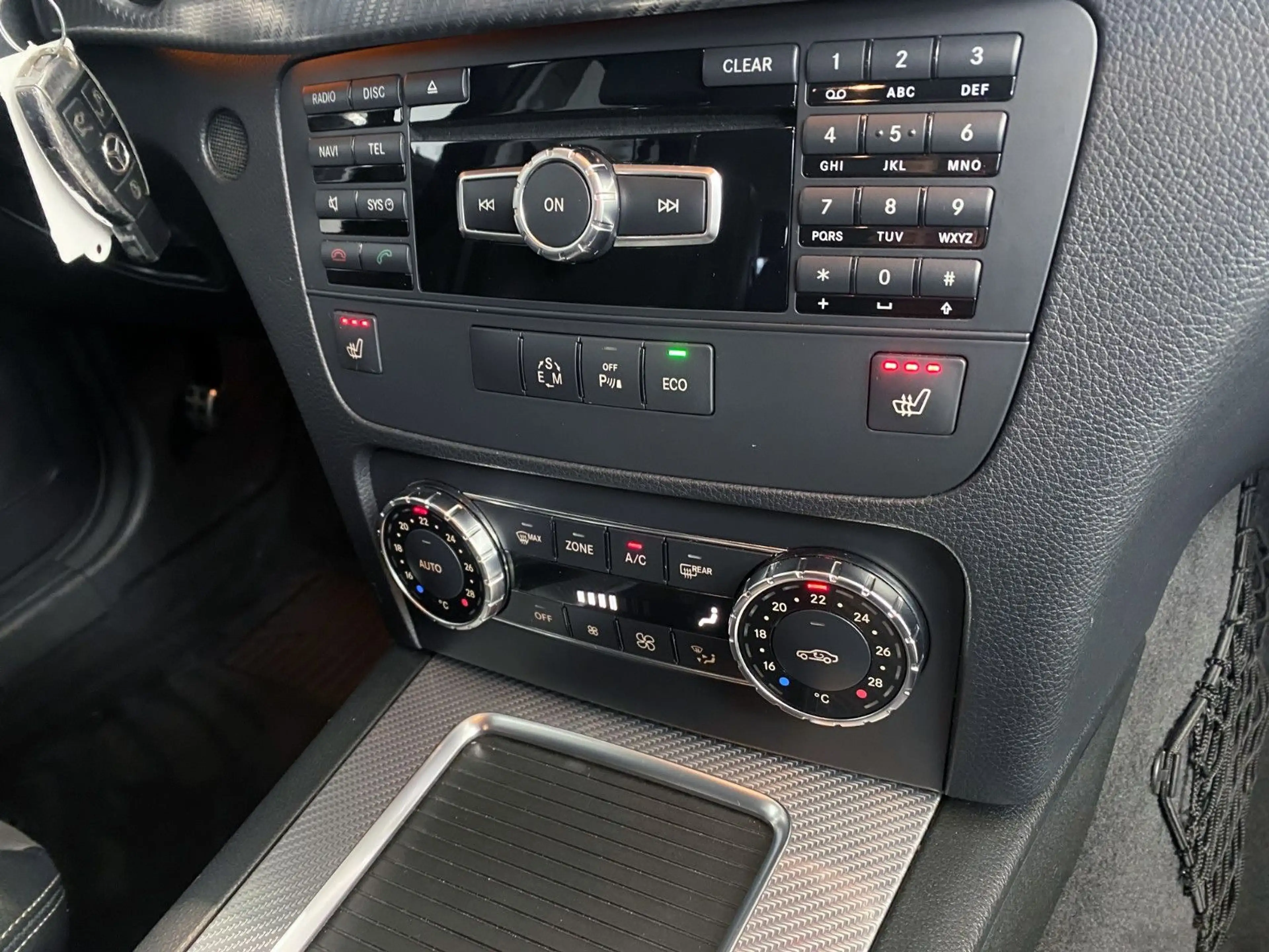 Mercedes-Benz GLK 250 CDI 4M/AMG/ACC/TW/Spur/AHK/2H — photo 15