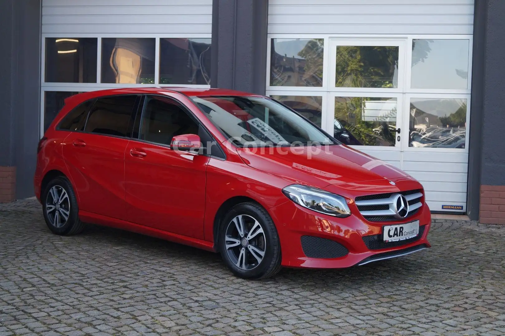 Mercedes-Benz B 220 4Matic *LED/Leder/Standhz.* Rojo - 1