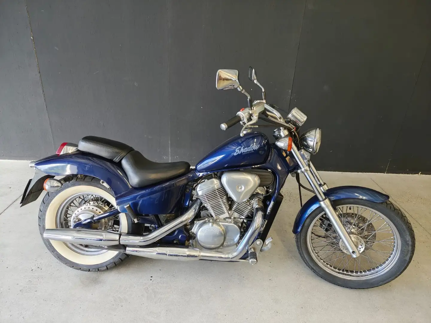 Honda Shadow 600 - SOLO EXPORT Blu/Azzurro - 1