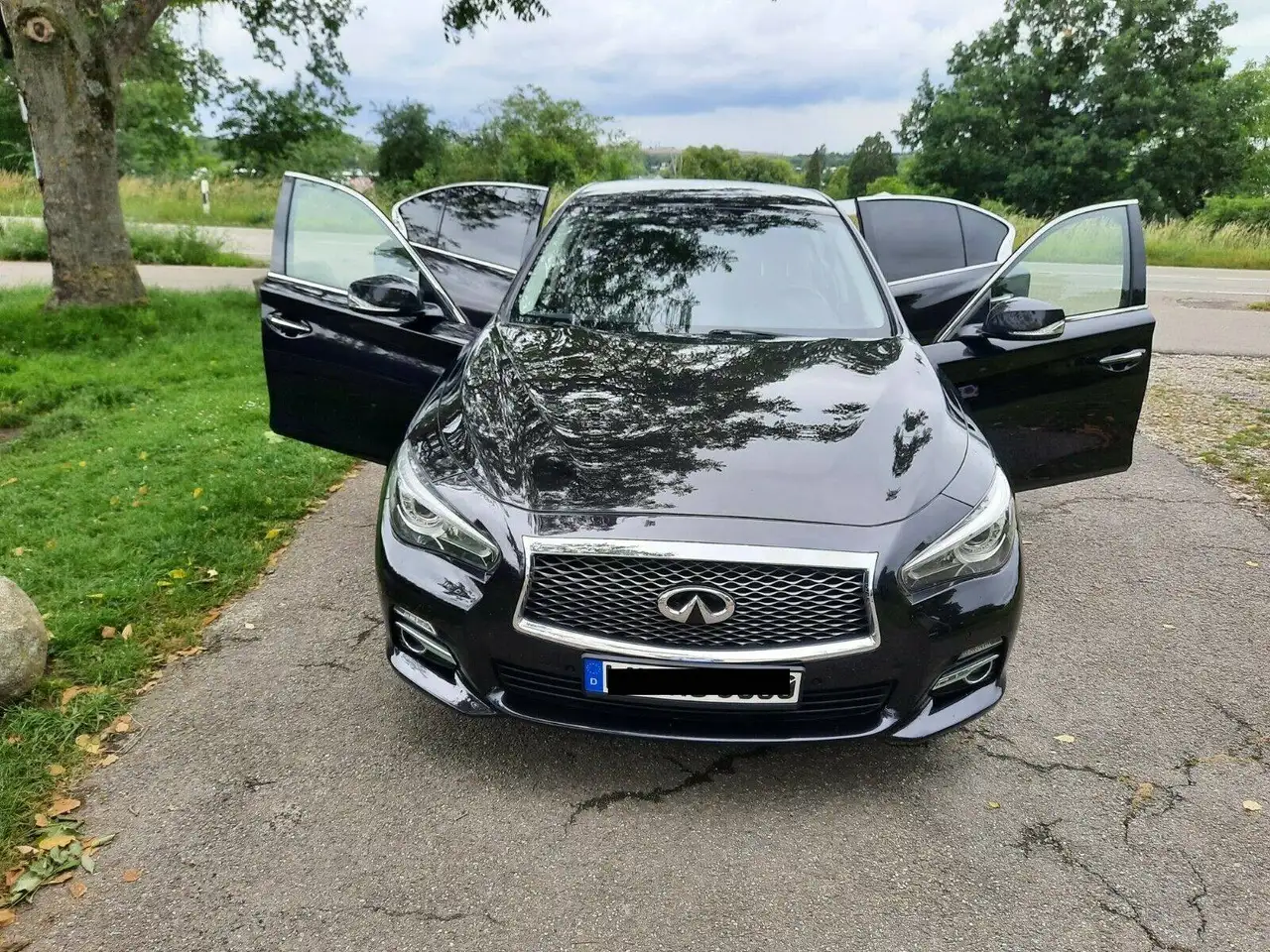 Infiniti Q50