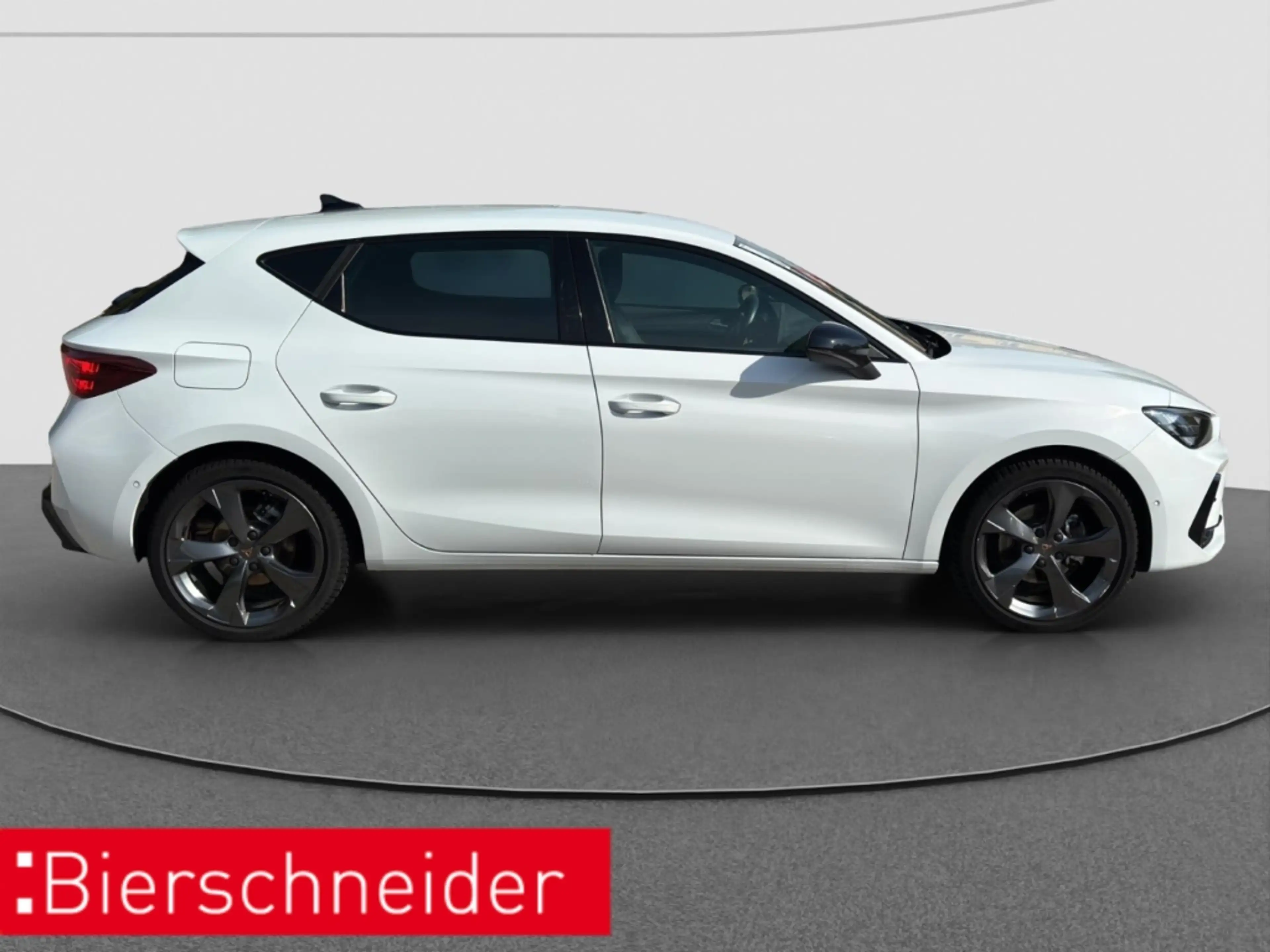 CUPRA Leon 1.5 eTSI DSG MATRIX NAVI REAR VIEW SHZ — photo 8