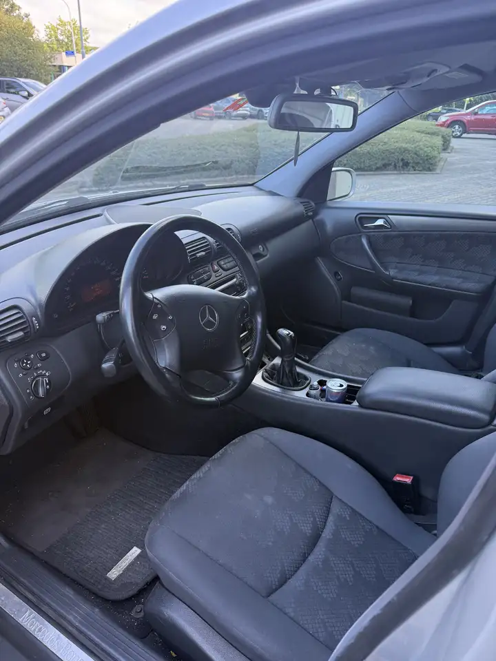 Mercedes-Benz C 240 Classic, foto 2
