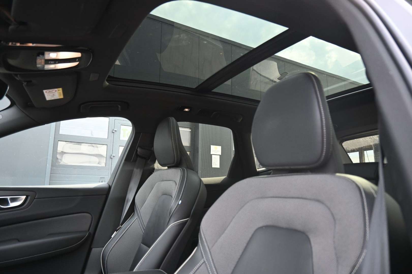 Volvo XC60 B4 Plus - 2023 - Joinsteer - #13