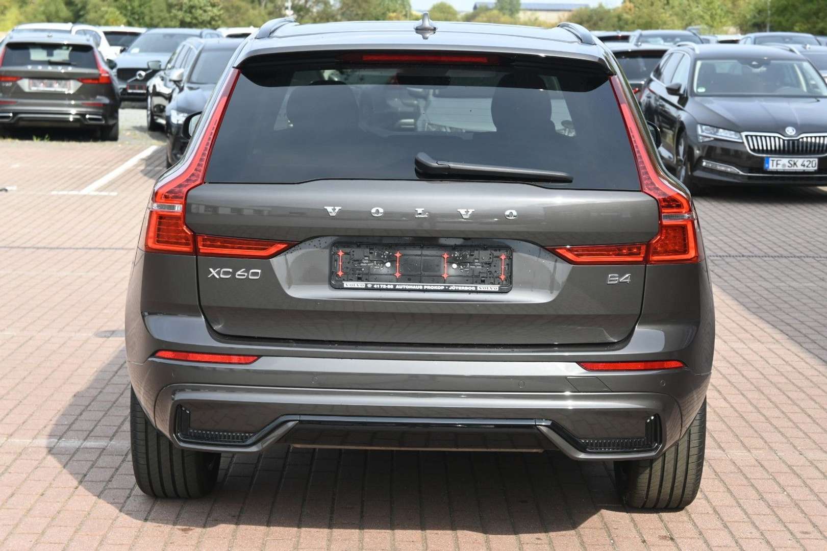 Volvo XC60 B4 Plus -  - Joinsteer - #3