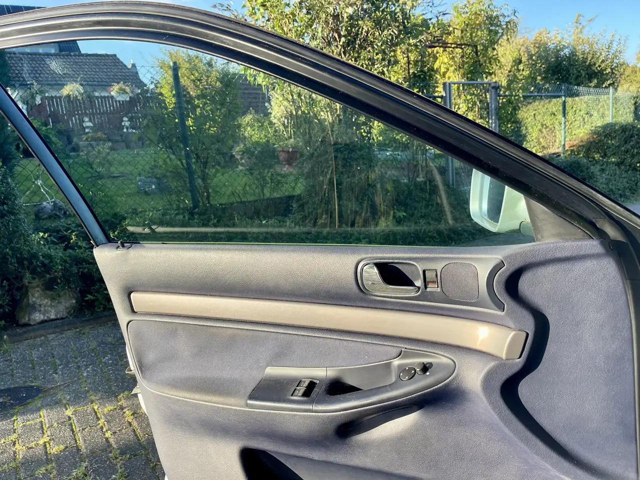 Audi A4 1.6, foto 11