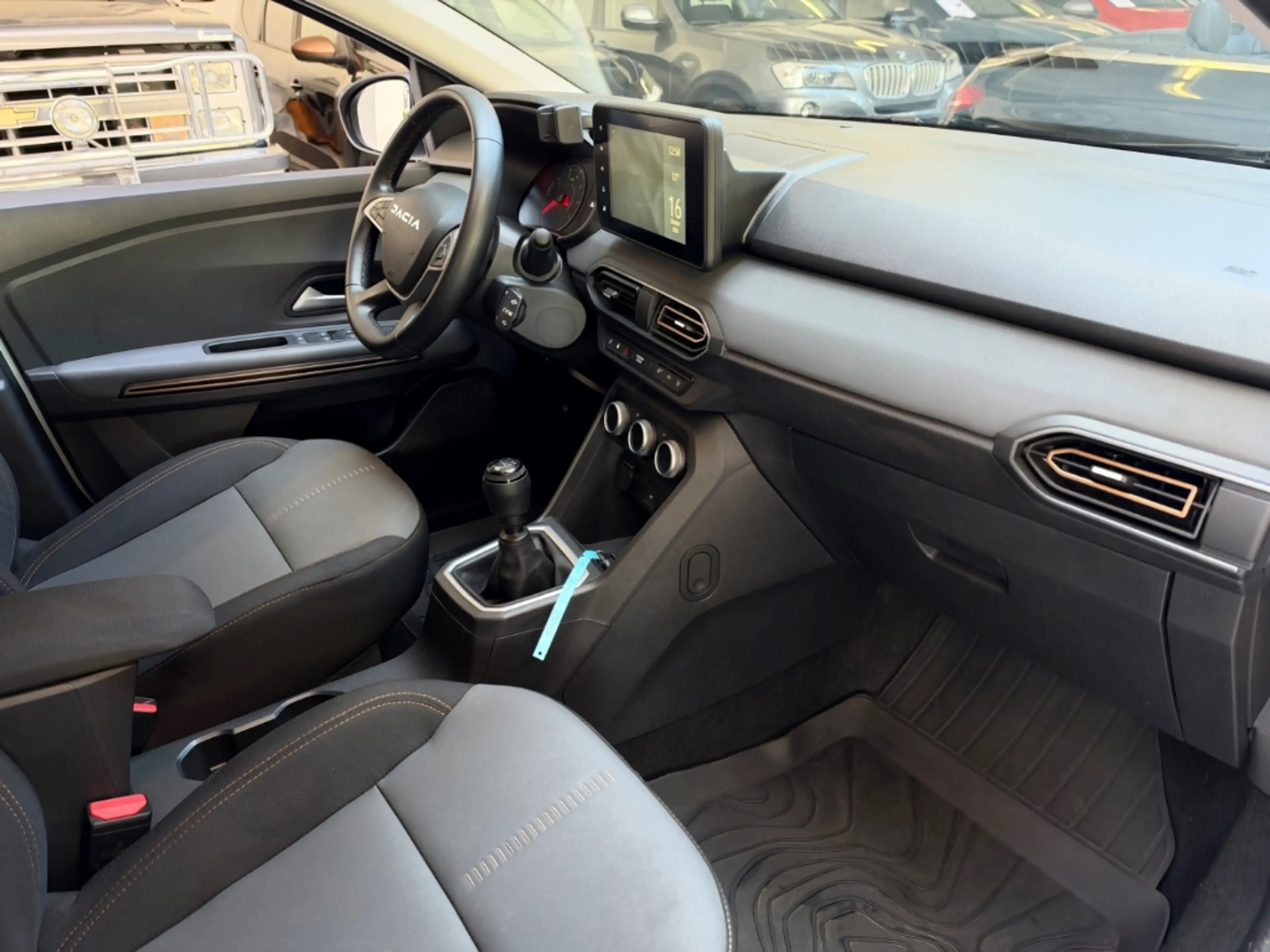 Dacia Jogger Extreme+ Scheckheft Navi Fahrerprofil SHZ Totwinke — photo 11