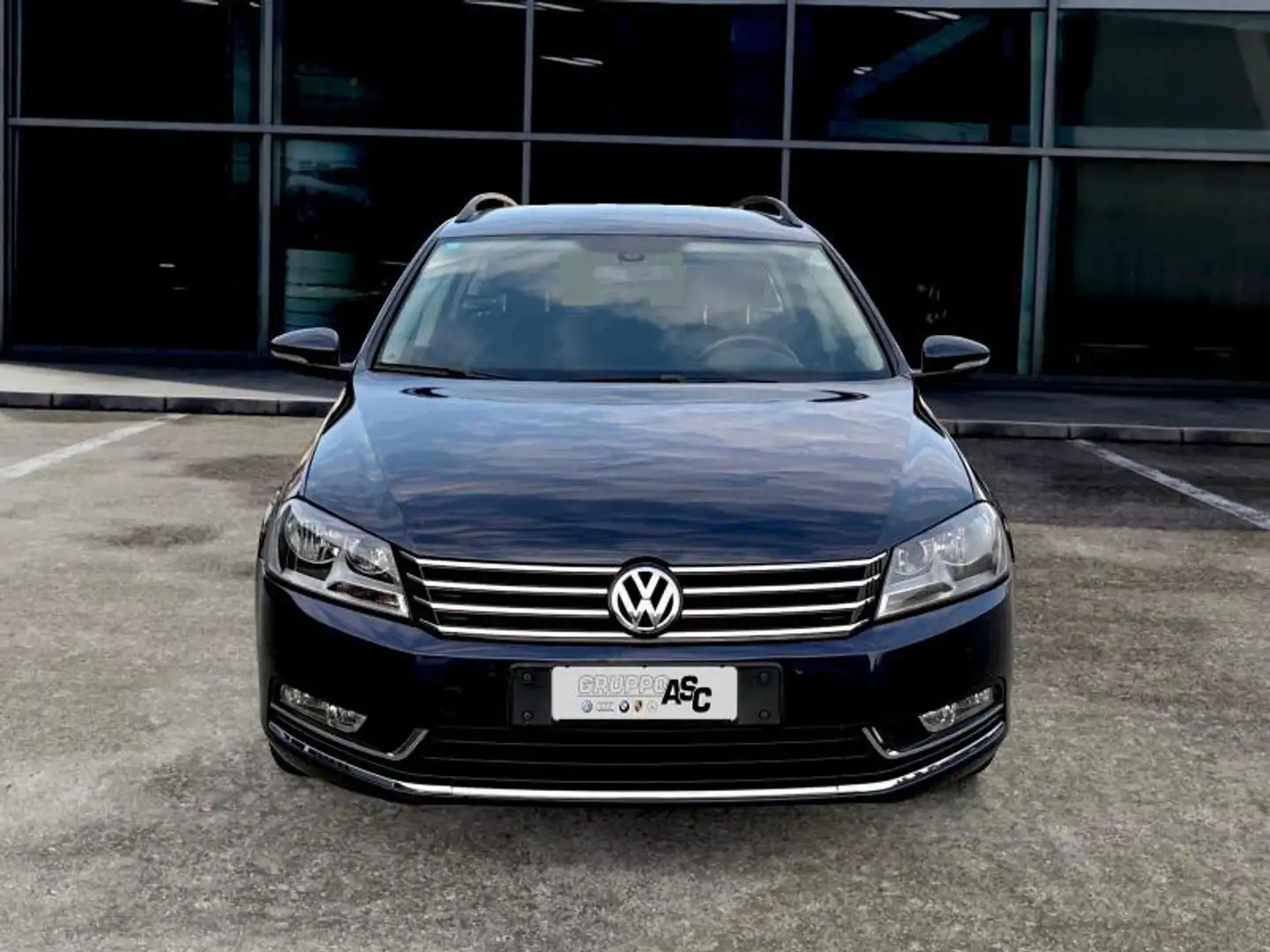 Volkswagen Passat Variant 1.6 tdi 105 CV Comfortline Business Zwart - 2