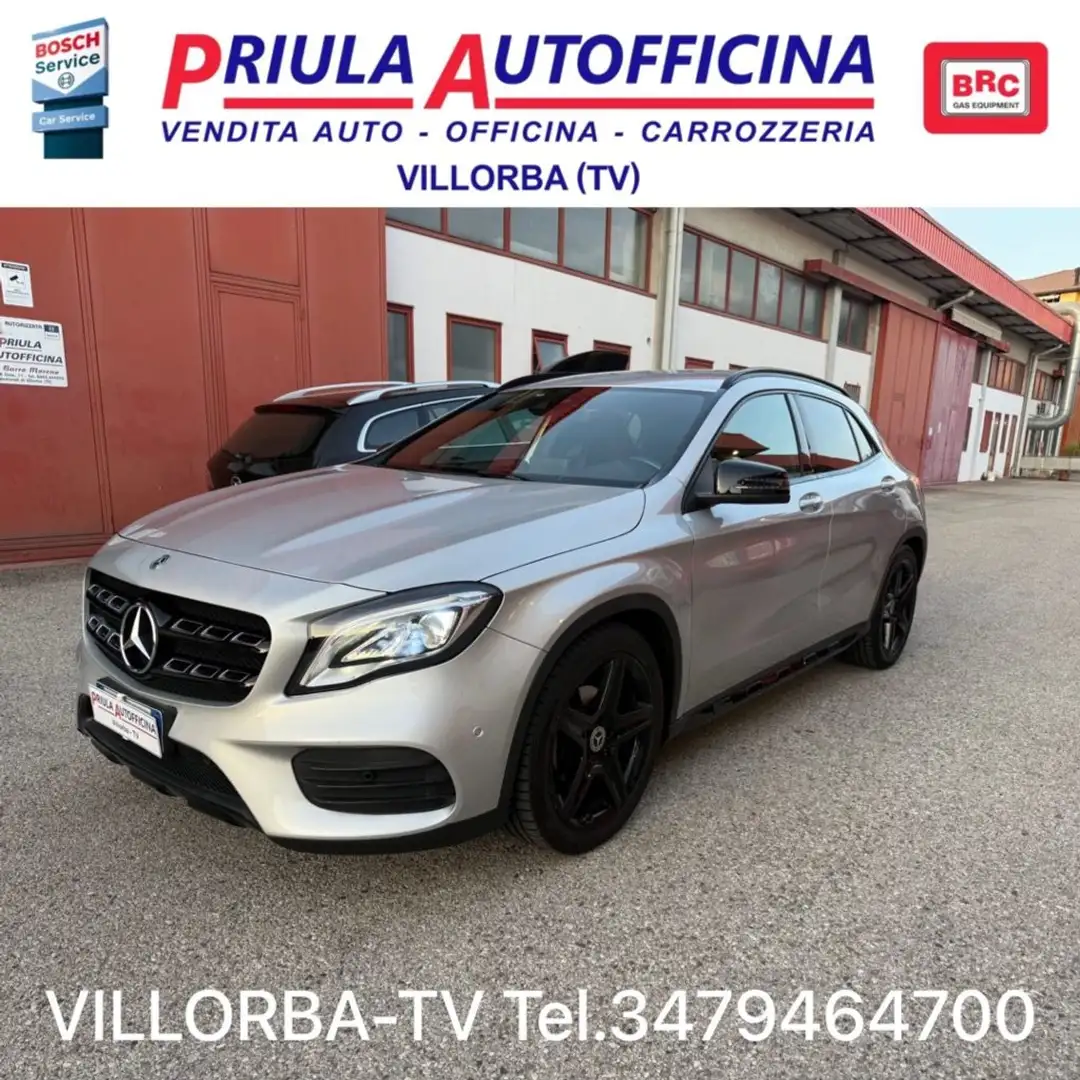 Mercedes-Benz GLA 200 d Automatic 4Matic Premium Argento - 1