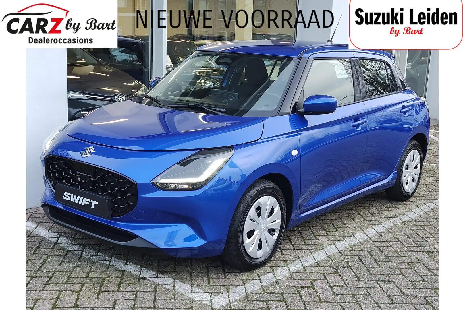 Suzuki Swift 1.2 COMFORT SMART HYBRID Beschikbaar! | Tot 10 JAA Blauw - 1