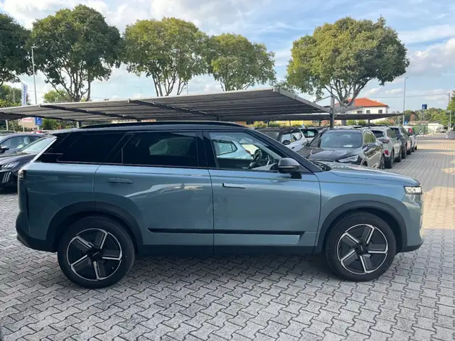 Jaecoo J7 view 4