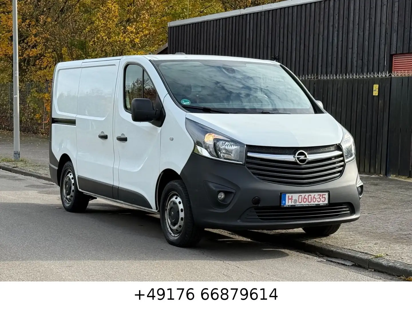 Opel Vivaro B Kasten/Kombi L1H1 2,9t Navi Temp Klima Weiß - 2
