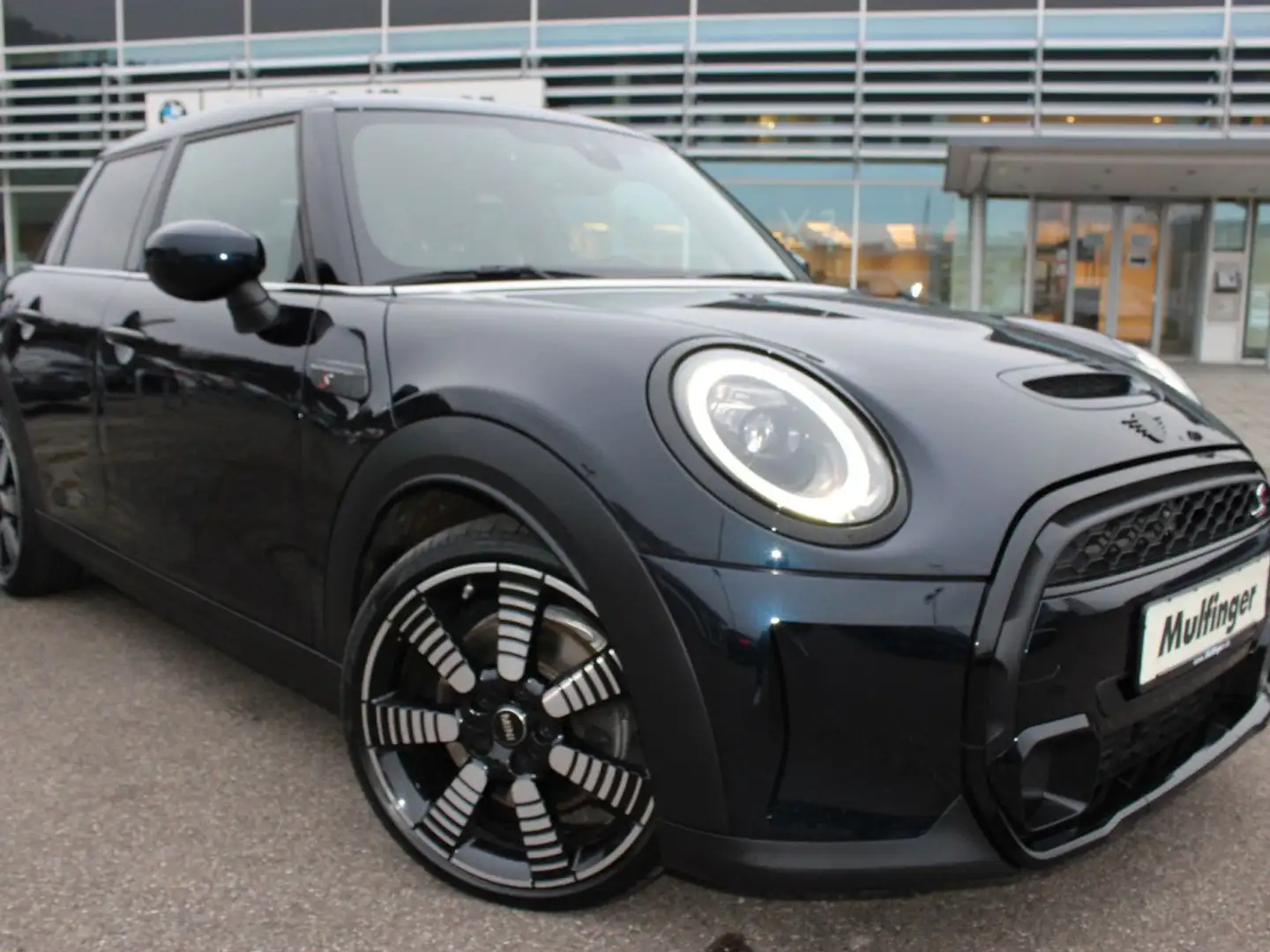 MINI Cooper S Aut.Sports.Leder Navi Kamera DrivAs.18" Schwarz - 2