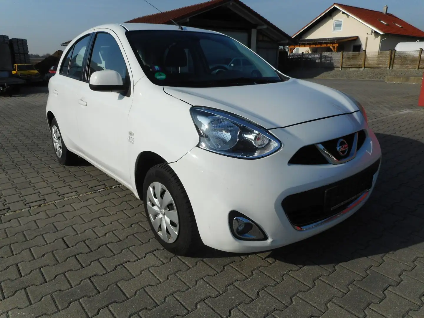 Nissan Micra Acenta  HU 08/26  Shzg  werkstattgepfl. Bílá - 2