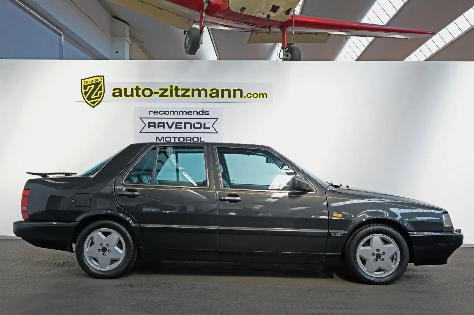 Lancia Thema 8.32 i.e. FERRARI-MOTOR ZAHNRIEMEN  NEU** Negro - 2