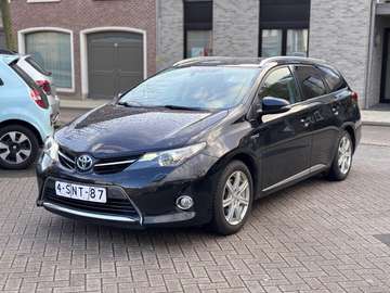 1.8 VVT-i Hybrid Automatik Touring Sports Life Plu