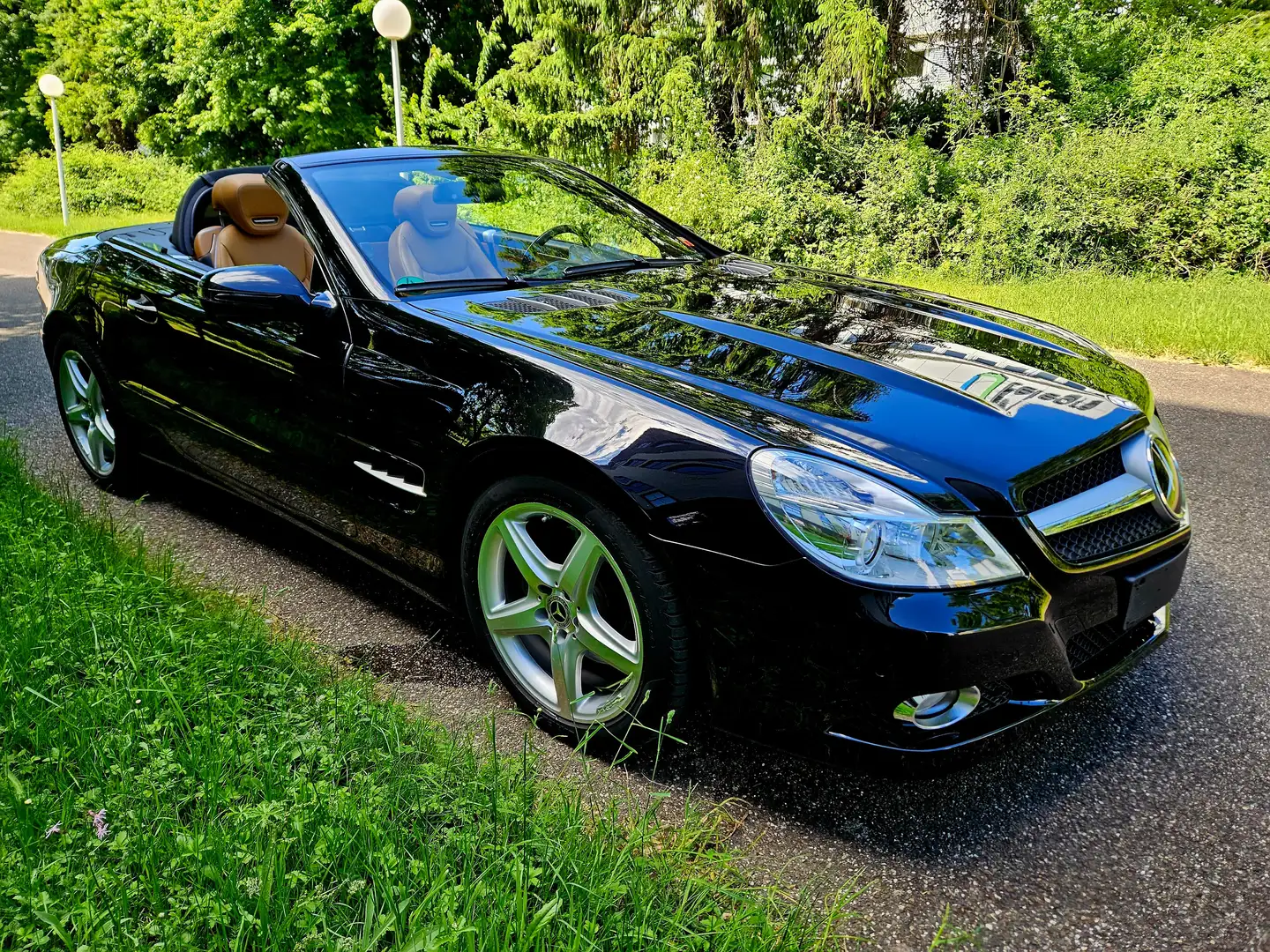 Mercedes-Benz SL 300 Harman-Kardon, Scheckheft, Bixenon, guter Zustand Schwarz - 2