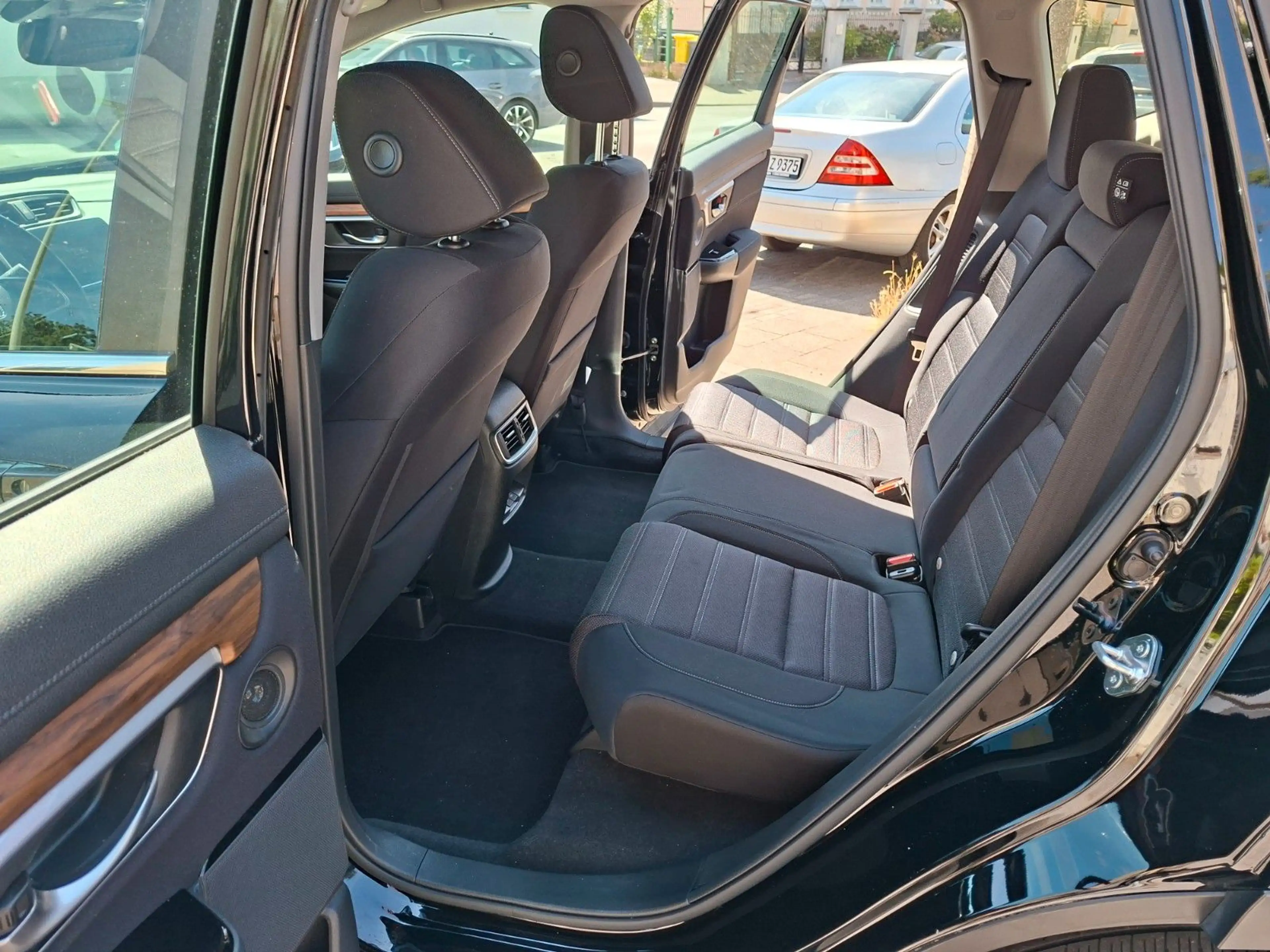 Honda CR-V 2.0 i-MMD HYBRID 2WD Elegance — photo 14