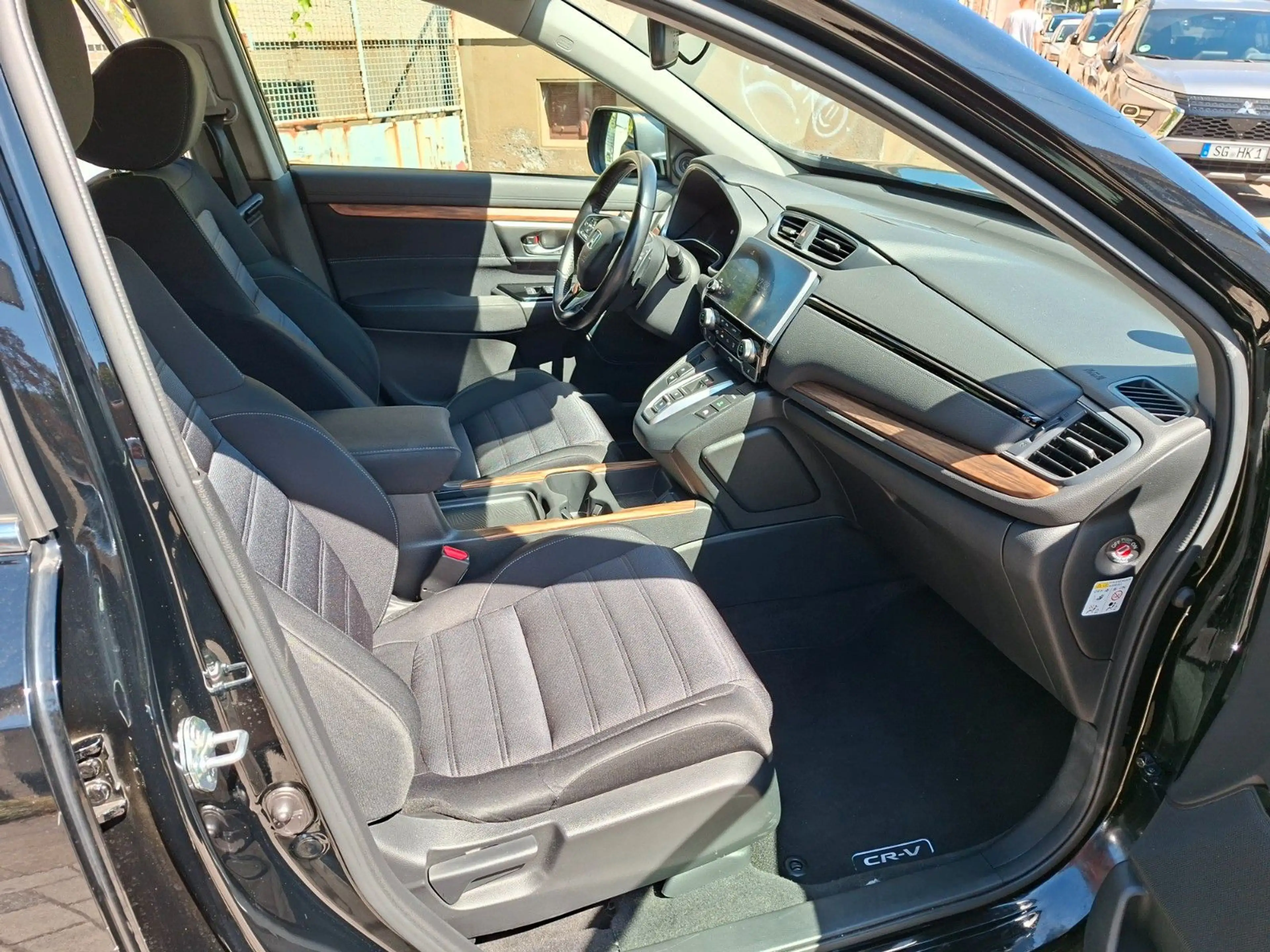 Honda CR-V 2.0 i-MMD HYBRID 2WD Elegance — photo 7