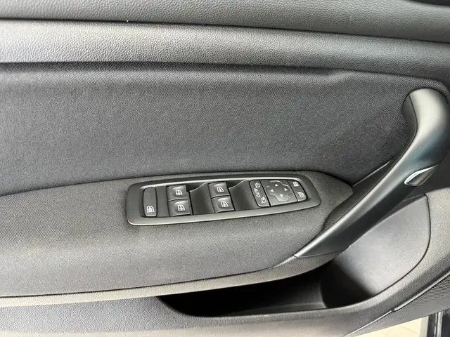 Renault Megane view 30