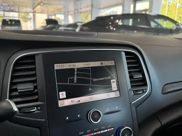 Renault Megane view 16